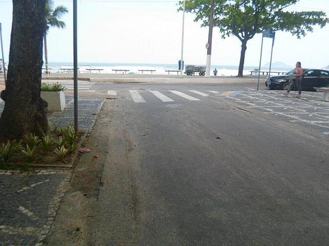 瓜鲁雅Pequeno E Aconchegante Meia Quadra Da Praia公寓 外观 照片